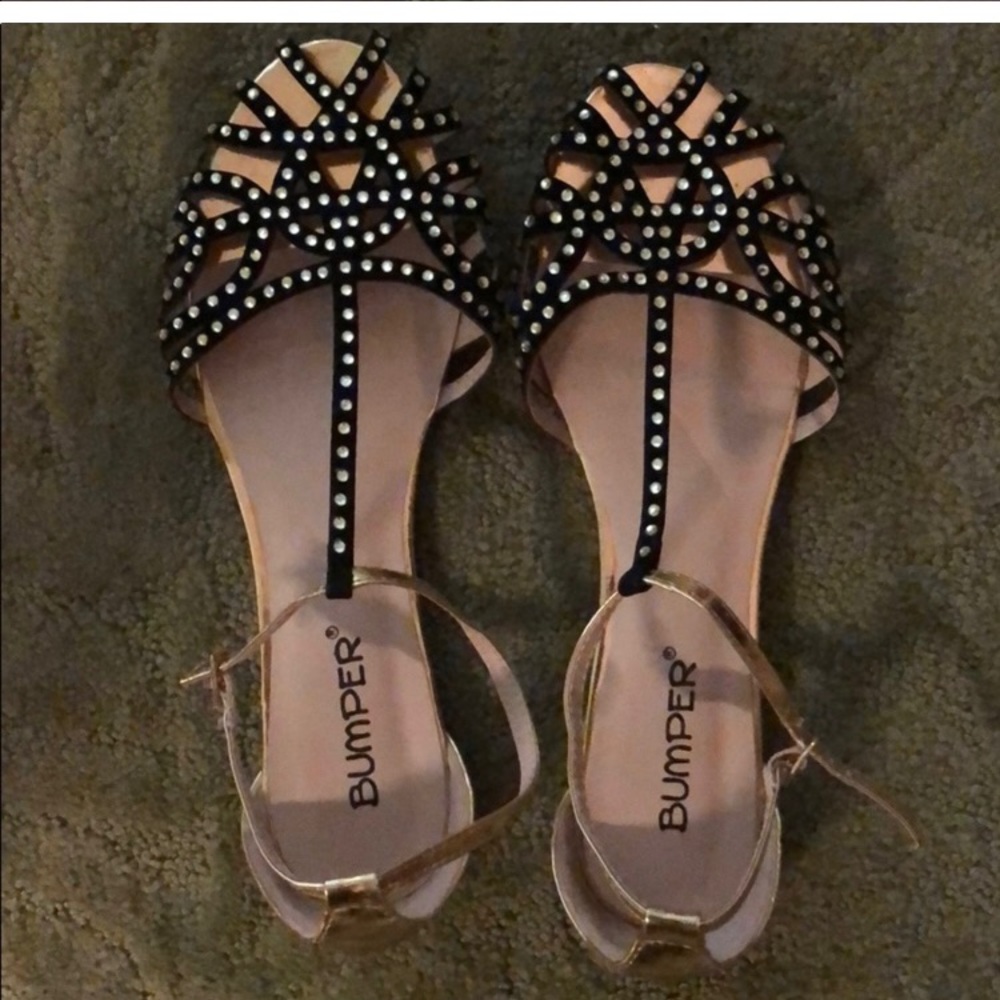 Embellished flat shoe with strap size 9